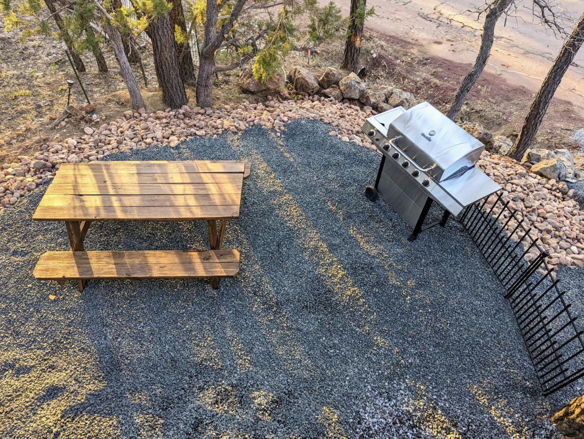 פיינטופ-לייקסייד Hillside Hangout 3Bd/2Ba, Elevated Deck Sunsets מראה חיצוני תמונה